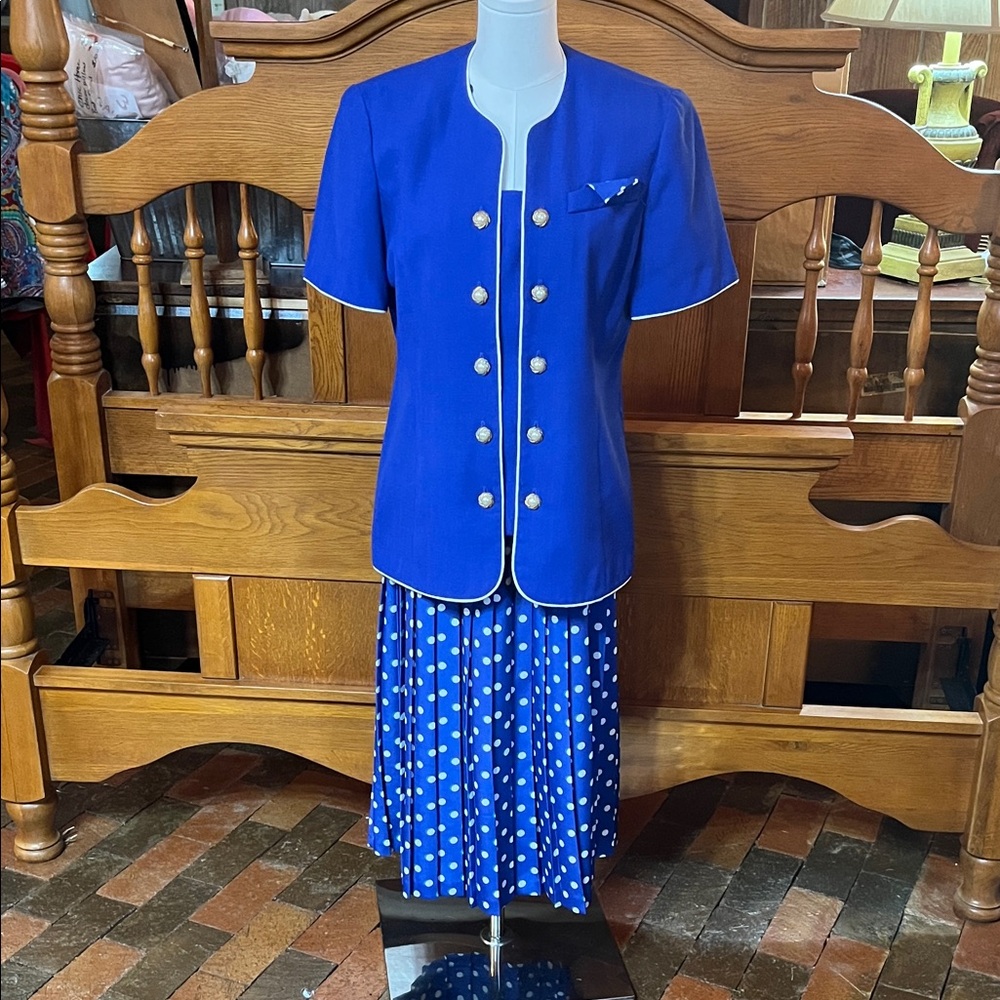 Leslie Faye royal blue two piece short sleeve top and skirt suit 2023